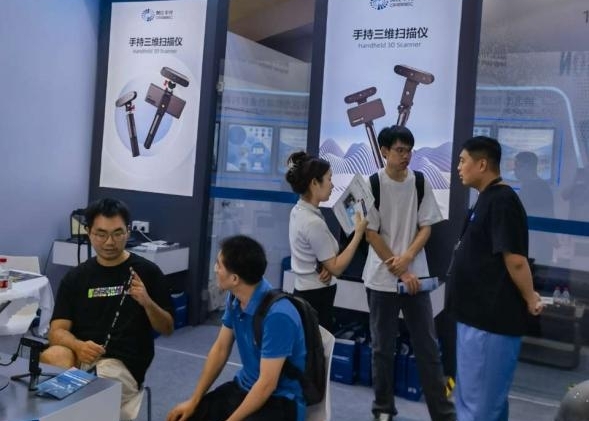 新拓三维携高精度蓝光三维扫描仪参展TCT Asia 2023亚洲3D打印、增材制造展.jpg 新拓三维携高精度蓝光三维扫描仪参展TCT Asia 2023亚洲3D打印、增材制造展.jpg